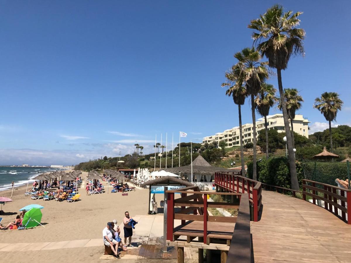 Beautiful Holiday Apartment 2 Bedroom Beach And Pool Malaga Marbella Calahonda Royale Mijas Costa Spain Екстериор снимка
